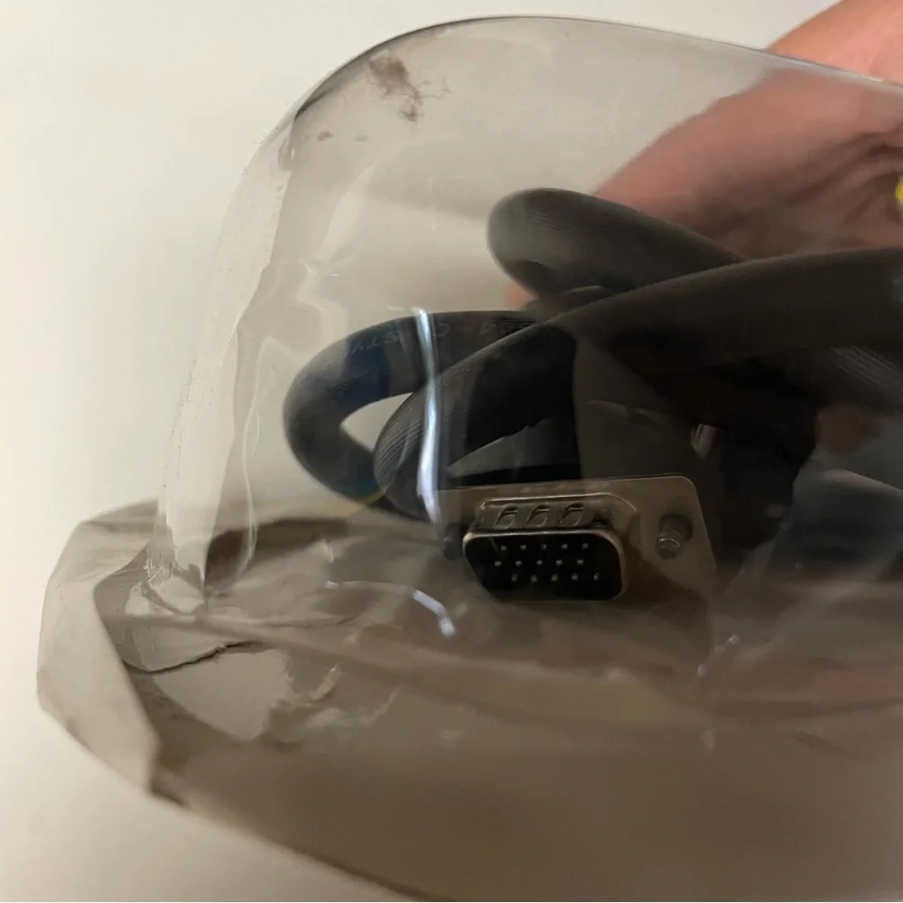 VGA/SVGA to VGA/SVGA cable